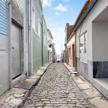 Sweet House In Center